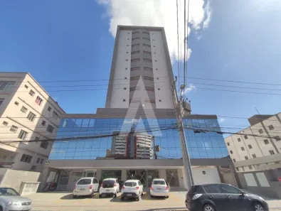 Apartamento com 3 Quartos para alugar, 94m² no Centro, Joinville