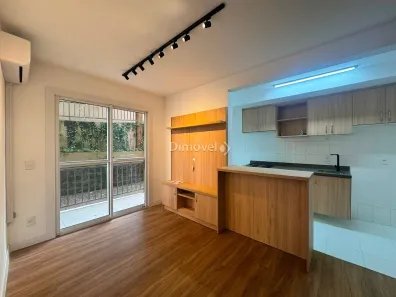 Apartamento com 3 Quartos para alugar, 68m² no Tristeza, Porto Alegre