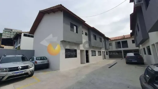 Sobrado com 3 Quartos à venda, 163m² no Cidade Jardim, Caraguatatuba