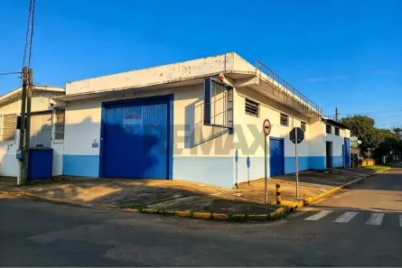 Prédio Comercial com 1 Quarto para alugar, 180m² no Vila Carlos Antônio Wilkens, Cachoeirinha