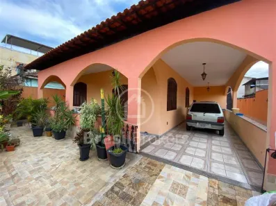 Casa com 4 Quartos à venda, 259m² no Realengo, Rio de Janeiro