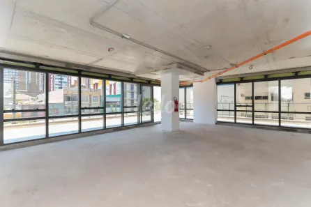 Sala Comercial para alugar, 210m² no Pinheiros, São Paulo