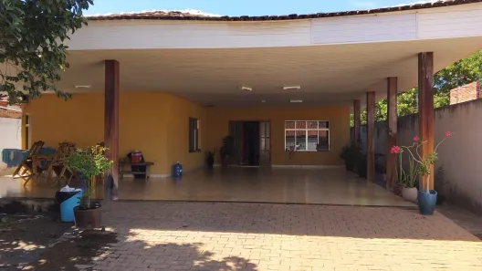 Casa com 4 Quartos à venda, 363m² no Plano Diretor Norte, Palmas