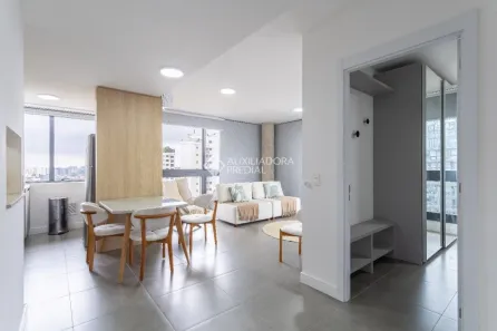 Apartamento com 1 Quarto para alugar, 59m² no Três Figueiras, Porto Alegre