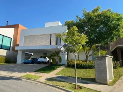 Casa de Condomínio com 3 Quartos para alugar, 310m² no Cidade Santos Dumont, Jundiaí