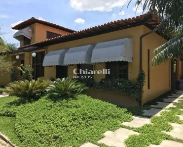 Casa de Condomínio com 4 Quartos à venda, 500m² no Itaipu, Niterói