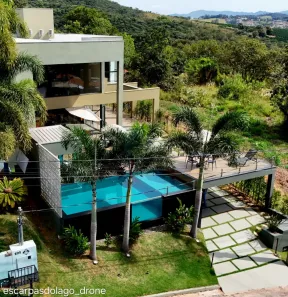 Sobrado com 5 Quartos à venda, 400m² no Escarpas do Lago, Capitólio