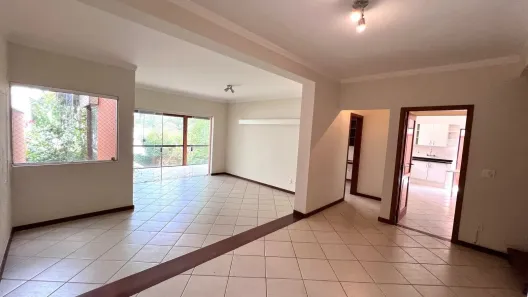 Sobrado com 4 Quartos à venda, 350m² no Bairro das Palmeiras, Campinas