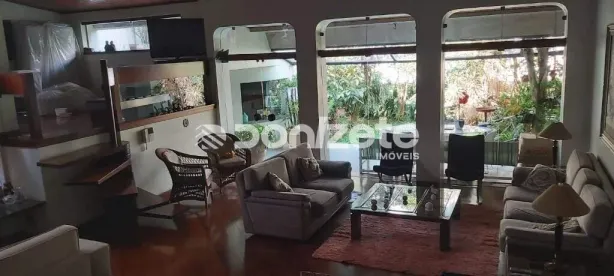 Sobrado com 3 Quartos para alugar, 520m² no Campestre, Santo André