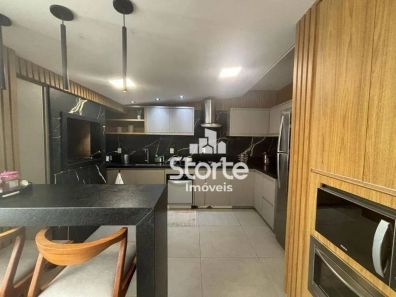 Casa de Condomínio com 3 Quartos à venda, 140m² no Morada da Colina, Uberlândia