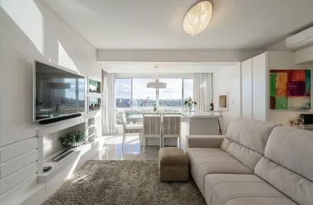 Apartamento com 2 Quartos para alugar, 84m² no Jardim do Salso, Porto Alegre