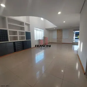 Casa de Condomínio com 3 Quartos à venda, 320m² no Vila Aviação, Bauru