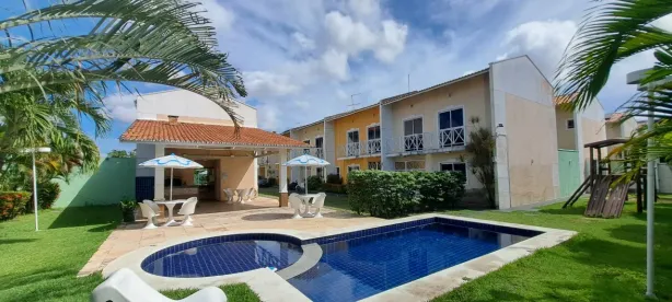Casa com 2 Quartos à venda, 59m² no Serrinha, Fortaleza