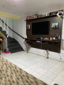 Sobrado com 2 Quartos à venda, 110m² no Jardim Guarapiranga, São Paulo