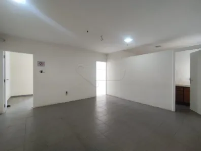 Sala Comercial com 3 Quartos para alugar, 107m² no Centro, Limeira