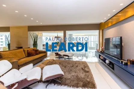 Apartamento com 4 Quartos à venda, 335m² no Vila Uberabinha, São Paulo