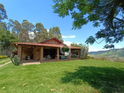 Fazenda/Sítio com 3 Quartos à venda, 10000m² no , São Bento do Sapucaí