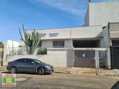 Casa com 3 Quartos à venda, 250m² no Batista, Anápolis