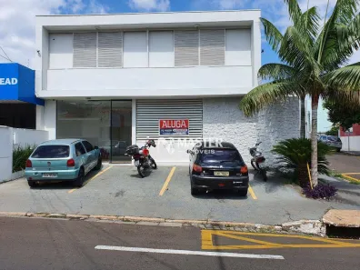 Imóvel Comercial com 3 Quartos à venda, 180m² no Alto Cafezal, Marília