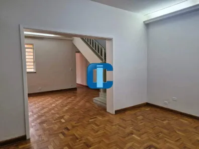 Sobrado com 3 Quartos para alugar, 251m² no Lapa, São Paulo