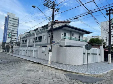 Sobrado com 3 Quartos à venda, 169m² no Aviação, Praia Grande