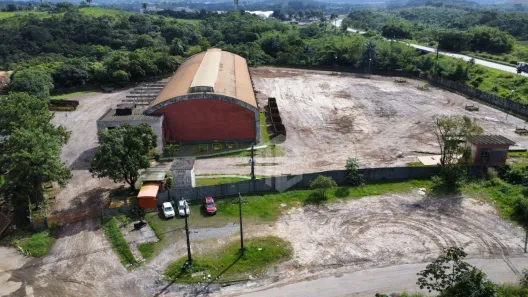 Galpão/Depósito/Armazém para alugar, 2800m² no Distrito Industrial, Candeias