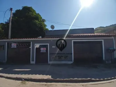 Casa com 7 Quartos à venda, 200m² no Km 32, Nova Iguaçu