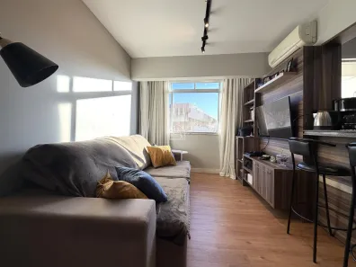Apartamento com 2 Quartos à venda, 60m² no Capoeiras, Florianópolis