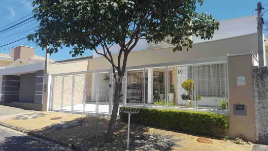 Casa com 3 Quartos à venda, 220m² no Vila Nogueira, Campinas