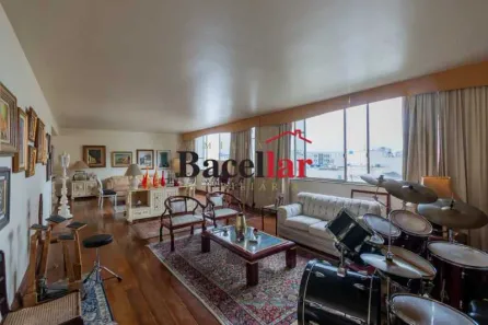 Apartamento com 4 Quartos à venda, 230m² no Tijuca, Rio de Janeiro