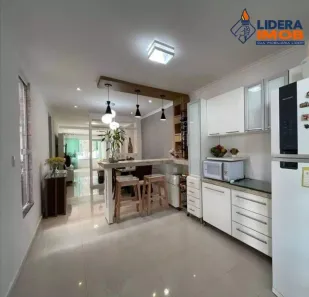 Casa com 3 Quartos à venda, 238m² no SIM, Feira de Santana