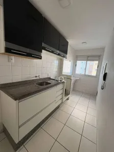 Apartamento com 3 Quartos para alugar, 68m² no Aurora, Londrina