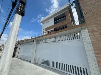 Apartamento com 2 Quartos à venda, 62m² no Parque São Vicente, São Vicente