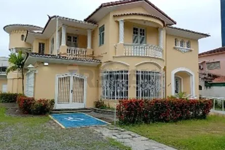 Imóvel Comercial com 20 Quartos para alugar, 650m² no Boa Vista, Recife