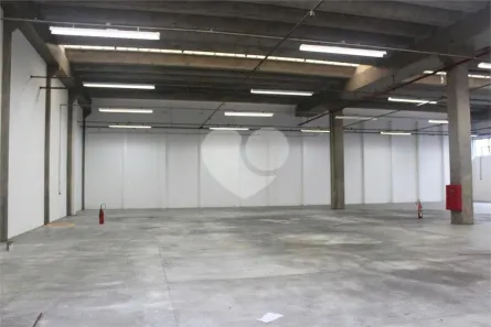 Galpão/Depósito/Armazém para alugar, 801m² no Lapa, São Paulo