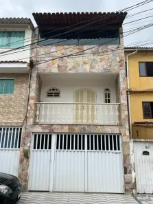 Casa com 3 Quartos à venda, 76m² no Parque Aeroporto, Macaé