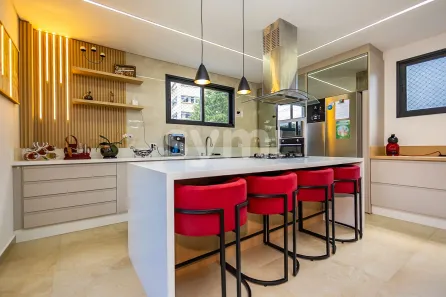 Casa de Condomínio com 3 Quartos à venda, 259m² no Portão, Curitiba