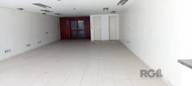 Sala Comercial para alugar, 80m² no Centro Histórico, Porto Alegre