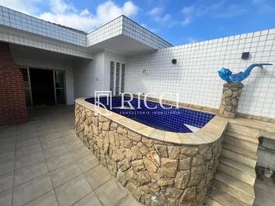 Casa com 4 Quartos à venda, 192m² no Embaré, Santos