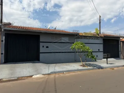 Casa com 3 Quartos à venda, 155m² no Parque Santa Edwiges, Bauru