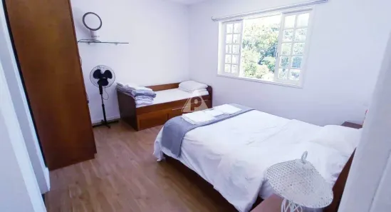 Casa de Condomínio com 3 Quartos à venda, 160m² no Itaipava, Petrópolis