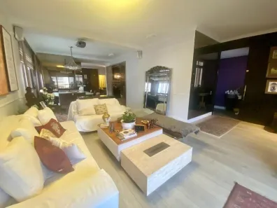Apartamento com 4 Quartos à venda, 220m² no Centro, Florianópolis