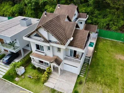 Casa de Condomínio com 4 Quartos à venda, 305m² no Fazendinha, Itajaí