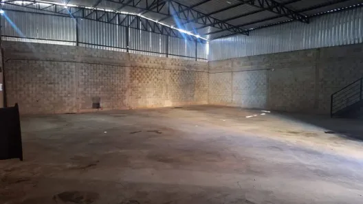 Galpão/Depósito/Armazém para alugar, 320m² no Indústrias I (Barreiro), Belo Horizonte