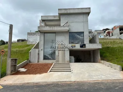 Sobrado com 3 Quartos à venda, 290m² no Itaqui, Itapevi
