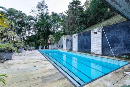 Casa de Condomínio com 4 Quartos à venda, 363m² no Itaipu, Niterói