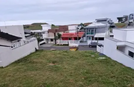 Lote/Terreno à venda, 313m² no Lagoa, Macaé