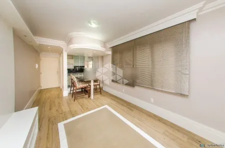 Apartamento com 2 Quartos à venda, 74m² no Independência, Porto Alegre