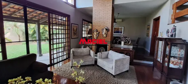 Casa de Condomínio com 3 Quartos à venda, 360m² no Jardim das Colinas, São José dos Campos