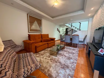 Casa de Condomínio com 2 Quartos à venda, 95m² no Jardim Europa, Teresópolis